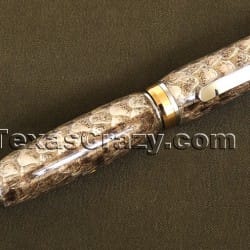 Grande Texas rattlesnake pen